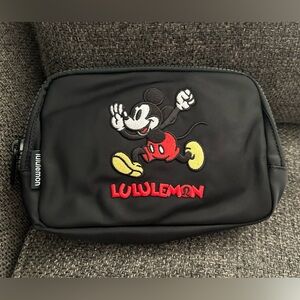 Disney lululemon everyday belt bag nwt